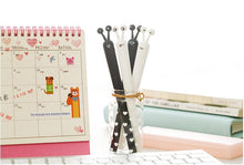 Load image into Gallery viewer, White Black Snail  Gel Pen